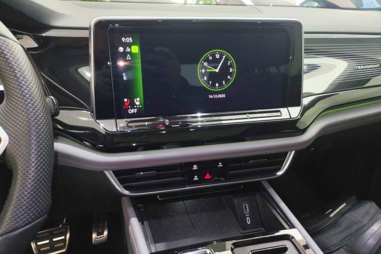 Used Volkswagen Teramont X 2024 380TSI Four-Wheel Drive Longxiang Edition Audio And AC Panel