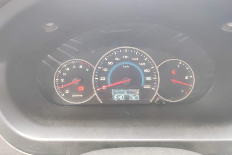 Used Wuling Rongguang V 2016 1.5L Standard Version Instrument Cluster