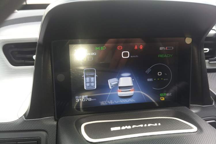 Used Wuling Hongguang MINIEV 2022 Macaron Fashion Model Lithium Iron Phosphate
