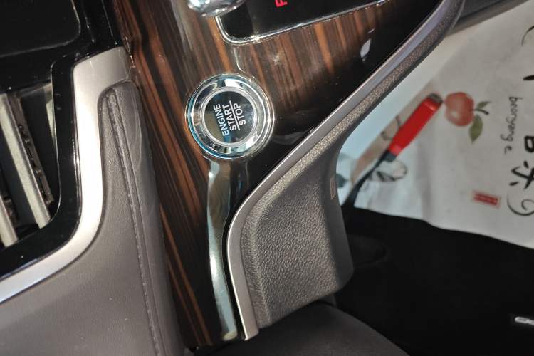 Used Honda Odyssey 2018 2.4L Supreme Edition