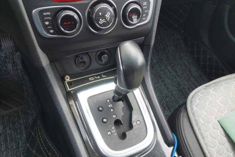 Used Citroen C4L 2014 1.8L Intelligent Drive Automatic Dynamic Model Gear Lever