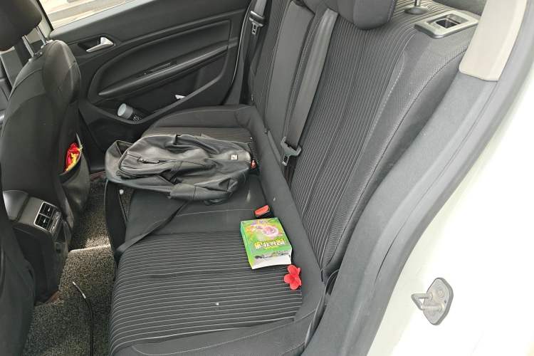 Used Peugeot 408 2014 1.8L Automatic Luxury Edition
