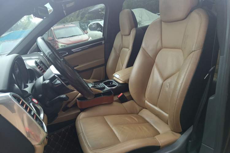 Used Porsche Cayenne 2015 Cayenne 3.0T Left Front Seat