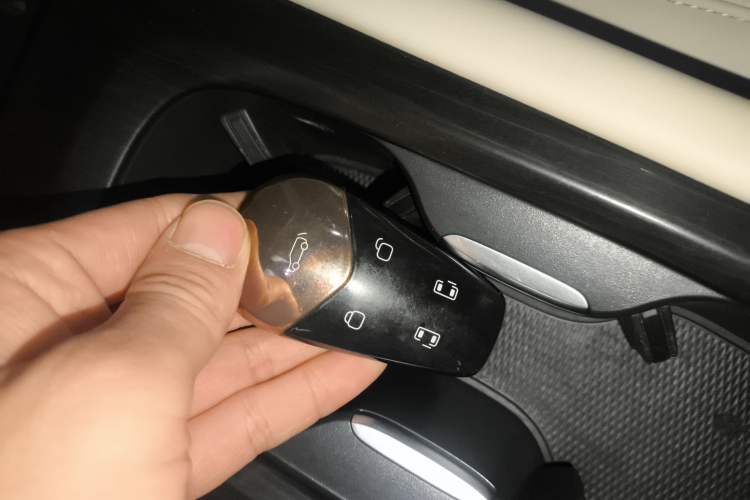 Used VOYAH Dream 2022 0-Emission Edition Dream+ Smart Range Package – 605 km