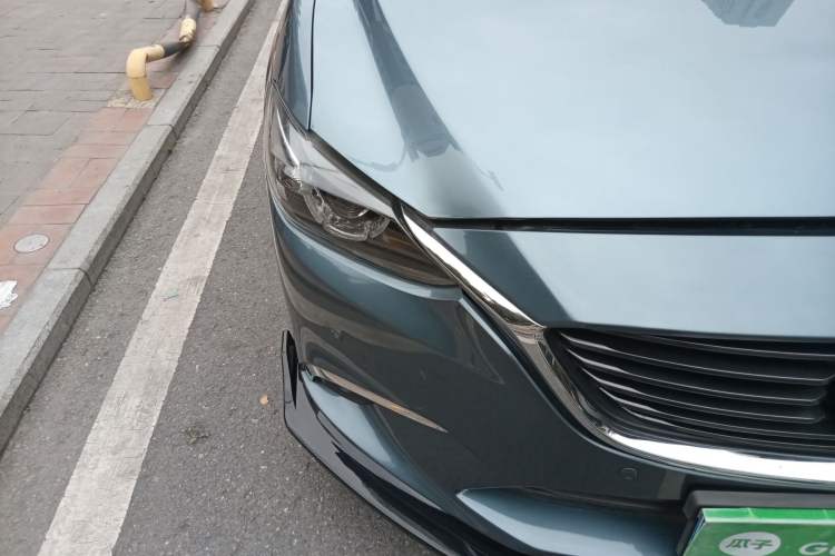 Used Mazda Atenza 2018 2.5L Blue Sky Sport Edition China VI compliant Right Front Headlight