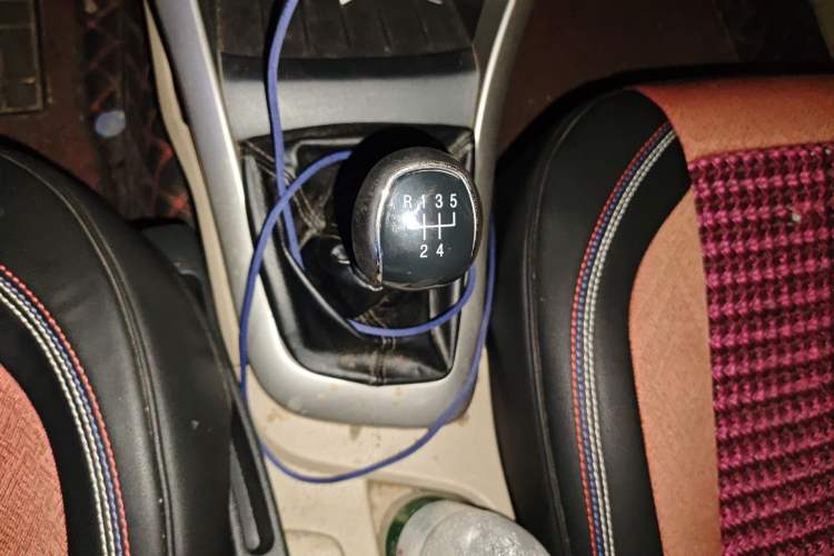 Used Baojun 630 2014 1.5L manual standard version
