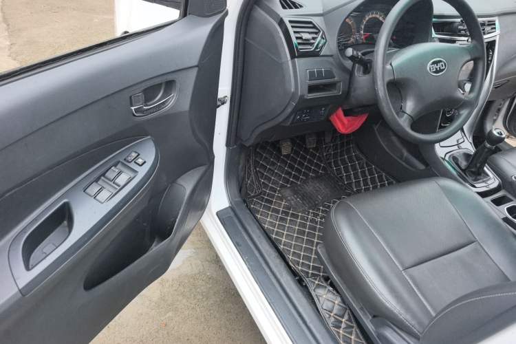 Used BYD F3 2020 1.5L Manual Value Edition Driver Seat