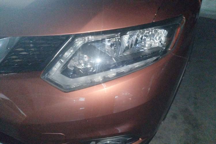 Used Nissan X-Trail 2015 2.0L CVT Comfort MAX Edition 2WD