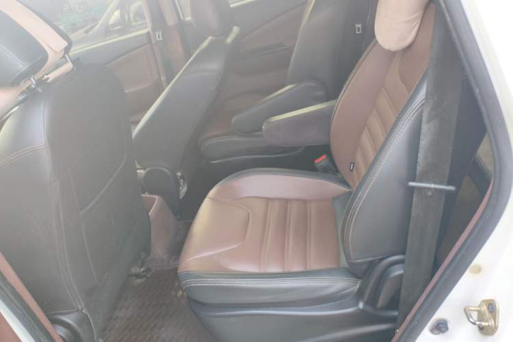 Used FORTHING SX6 2018 1.6L Manual Elite Model
