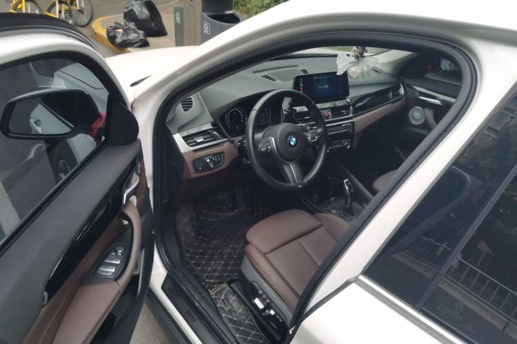 Used BMW X1 2022 sDrive25Li Leading Model
