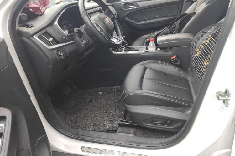 Used Roewe RX5 2019 20T Two-Wheel Drive Automatic 4G Connected Platinum Edition Left Front Seat