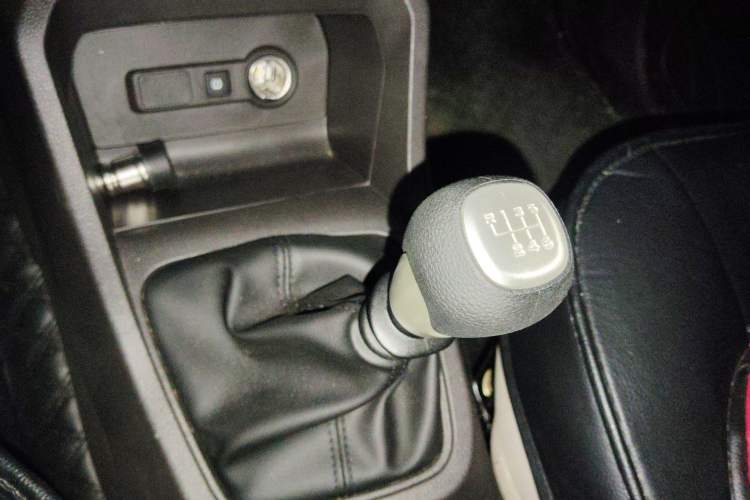 Used Wuling Hongguang 2021 1.5L Revised S Standard Version Hydraulic-Power-Assisted LAR