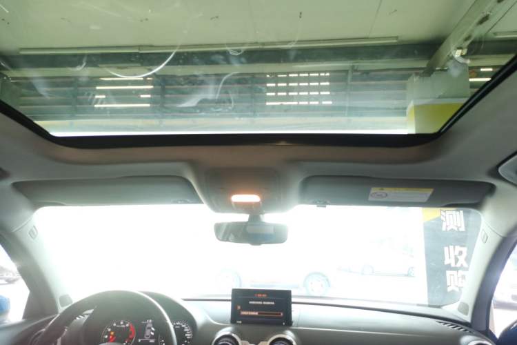 Used Audi A3 2019 Limousine 35 TFSI Fashion Edition China VI Emission Standard
