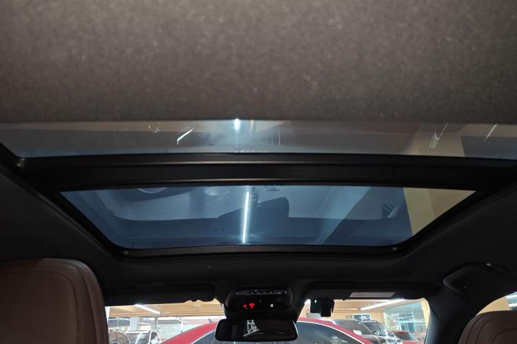 Used Volvo S60 2022 B4 Zhiyi Luxury Edition
