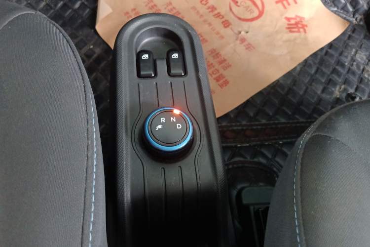 Used Wuling Hongguang MINIEV 2021 Macaron Premium Model – Lithium Iron Phosphate
