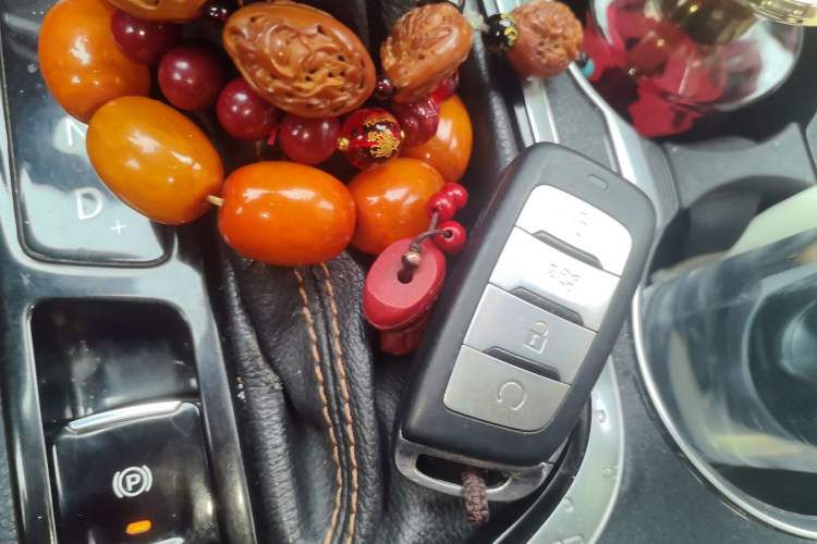 Used CHANGAN CS95 2017 2.0T Two-Wheel Drive Zhituo Edition