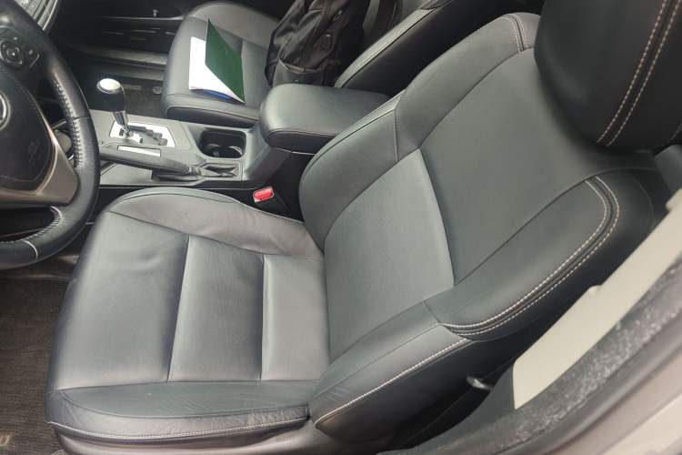 Used Toyota RAV4 2016 2.0L CVT Two-Wheel Drive Smart Edition China V Standard Left Front Seat