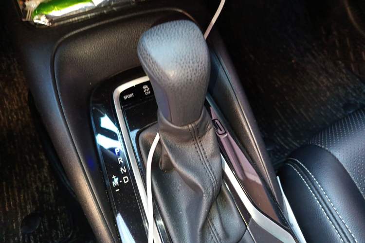 Used Toyota Levin 2021 185T CVT Luxury Edition Gear Lever