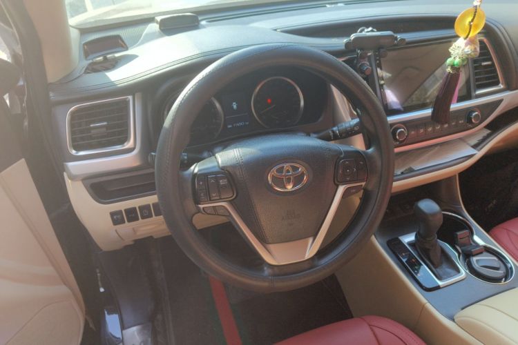 Used Toyota Highlander 2018 2.0T Four-Wheel Drive Elite Edition 7 Seats China V Standard
