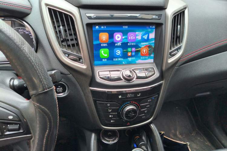 Used Changan CS75 2017 Shangkui Edition 1.5T Automatic Fengxiang Model