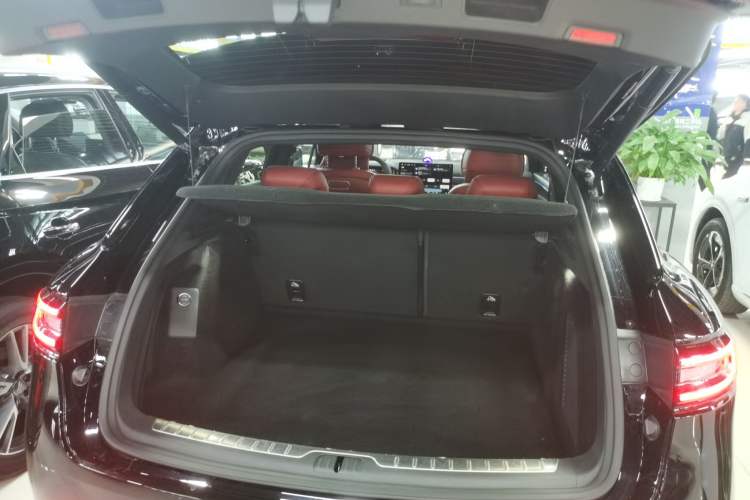 Used Hima AITO M5 2025 Extended-Range Ultra Rear-Wheel-Drive Version
