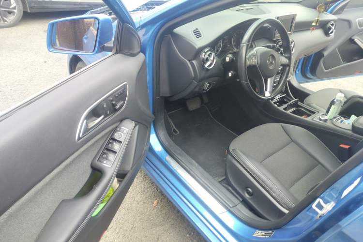 Used Mercedes-Benz A-Class 2013 A 180 Fashion Model Driver Seat