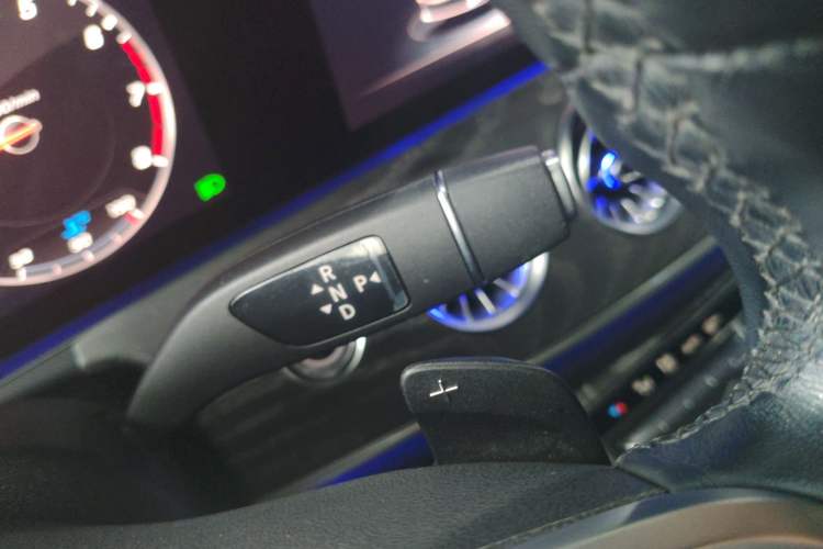 Used Mercedes-Benz CLS 2020 CLS 300 Luxury Model
