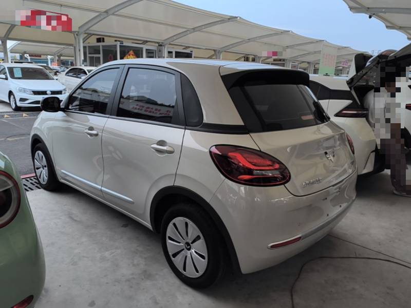 Used Wuling Bingo 2023 203km Light Edition — 4