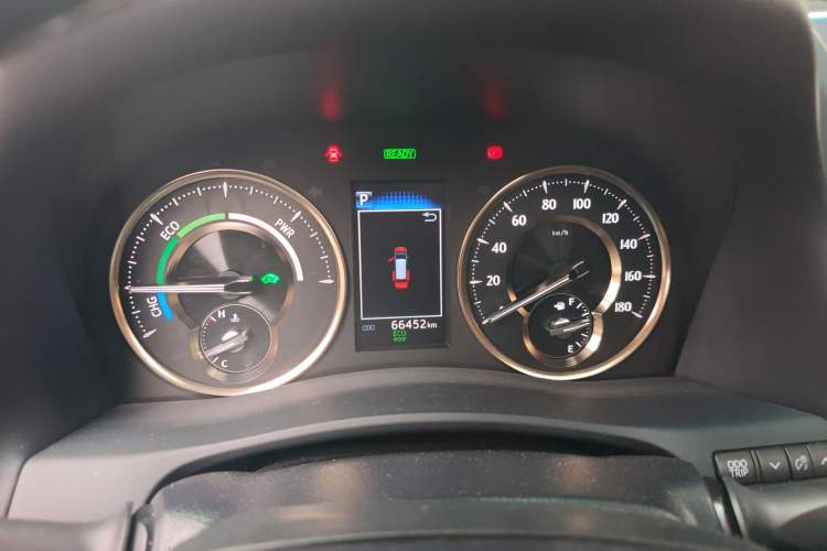 Used Toyota Vellfire 2020 Dual-Engine 2.5L HV Luxury Edition