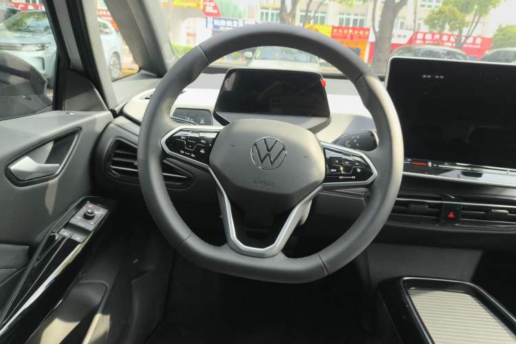 Used Volkswagen ID.3 2025 Smart Edition Outstanding Model Steering Wheel