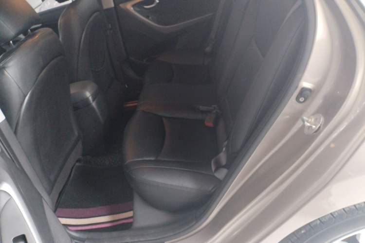 Used Hyundai Elantra (5th Generation / Langdong) 2016 1.6L Automatic Prestige Model Left Rear Seat