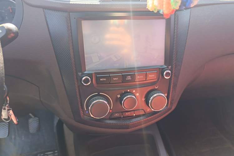 Used Wuling Hongguang 2015 1.5L S Basic Version China V Standard