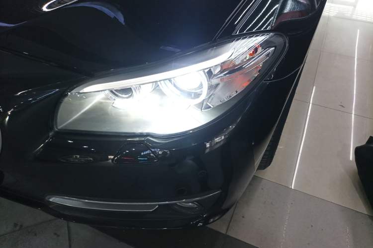 Used BMW 5 Series 2014 525Li Luxury Design Package
