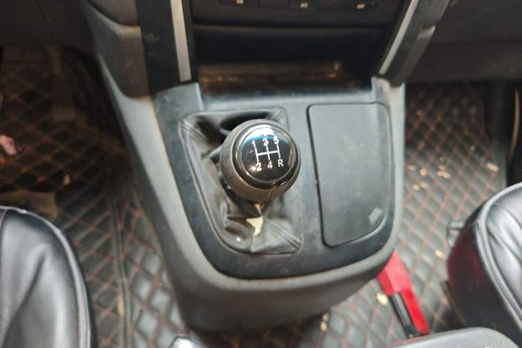 Used Jinbei Express 2019 2.0L Standard Version China VI 1TZS