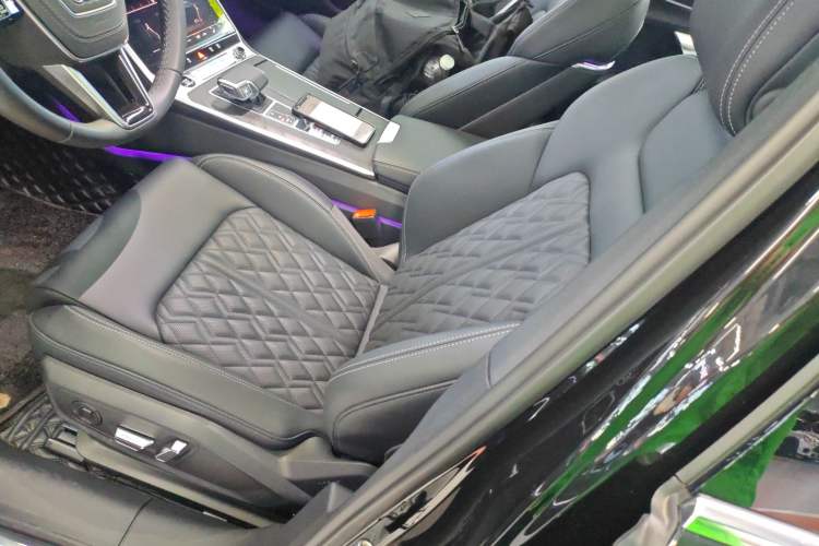 Used Audi A6L 2025 Restyled 45 TFSI quattro Prestige Dynamic Edition
