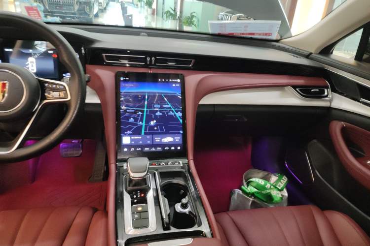 Used Hongqi H5 2025 1.5T DCT Qiyun 500 000th Unit Commemorative Edition Audio And AC Panel