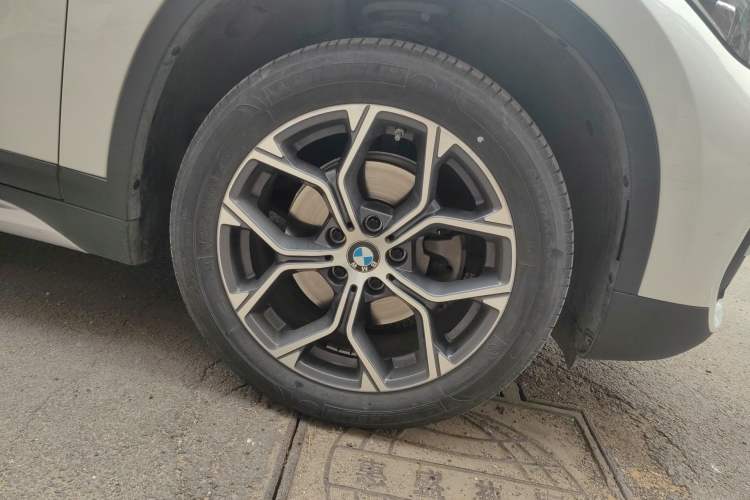 Used BMW X1 2021 sDrive20Li Premium Edition Right Front Wheel Hub
