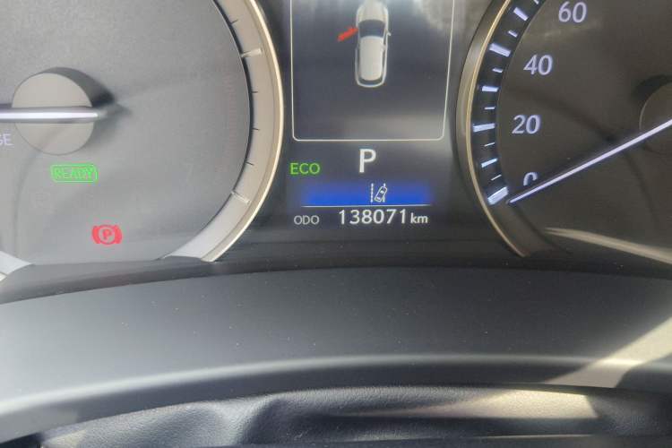 Used Lexus RX 2016 450h Four-Wheel Drive Elegant Edition Odometer Close Up