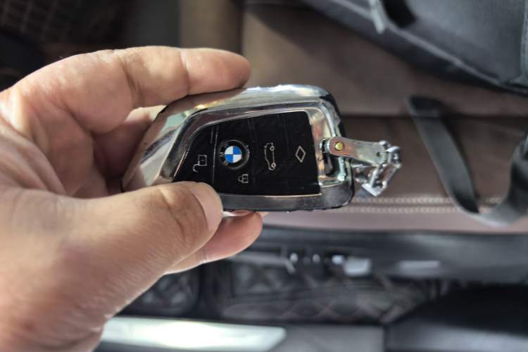 Used BMW X5 2018 xDrive28i
