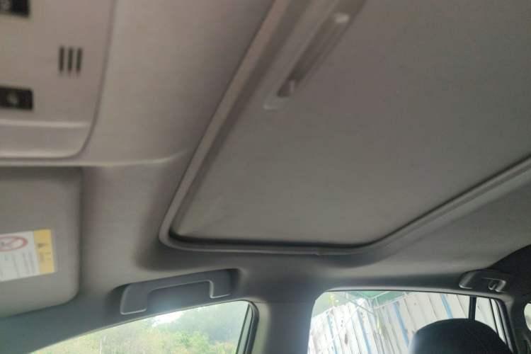 Used Toyota RAV4 2016 2.0L CVT Two-Wheel Drive Fashion Edition China V Standard