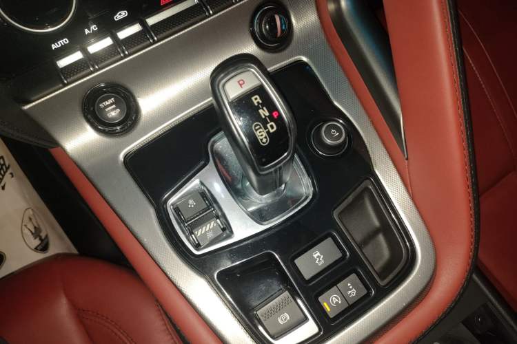 Used Jaguar F-TYPE 2016 3.0 SC Hardtop Version
