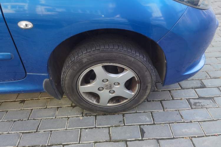 Used Peugeot 207 2011 Hatchback 1.4L Manual Yule Edition