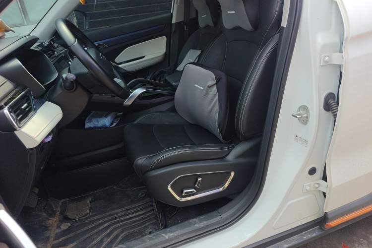 Used Geely Auto Emgrand X7 Sport 2022 Boyue X 1.8TD DCT ZhiZun Edition
