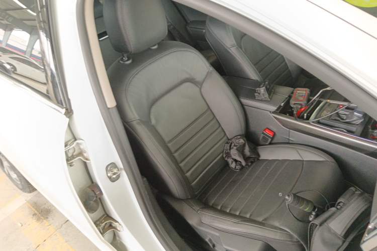 Used Citroen C6 2017 380THP Luxury Version