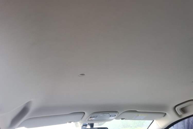 Used Geely Auto Vision X3 2019 Upgraded Model 1.5L CVT Elite Version Headliner