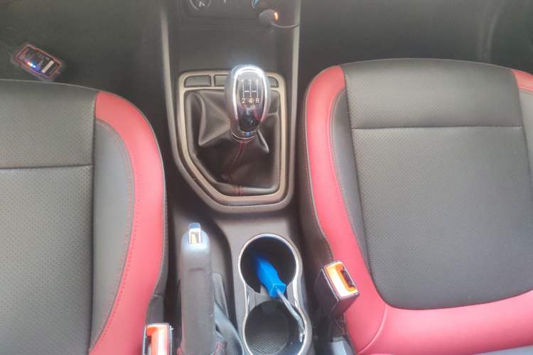 Used CHANGAN Eado 2016 1.6L Manual Junku Model
