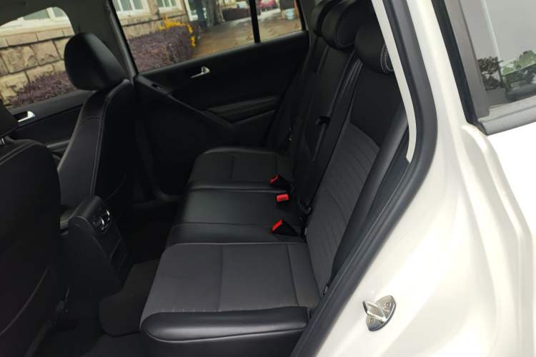 Used Volkswagen Tiguan L 2016 280TSI Automatic Two-Wheel-Drive Silk Road Style Edition