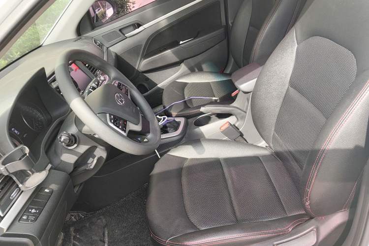 Used Hyundai Elantra (6th Generation / Lingdong) 2016 1.6L Automatic ZhiXuan – Elite Version Left Front Seat