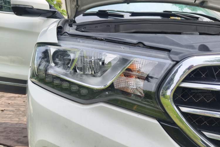 Used Haval H6 Coupe 2015 Blue Label 2.0T Manual Two-Wheel-Drive Elite Model