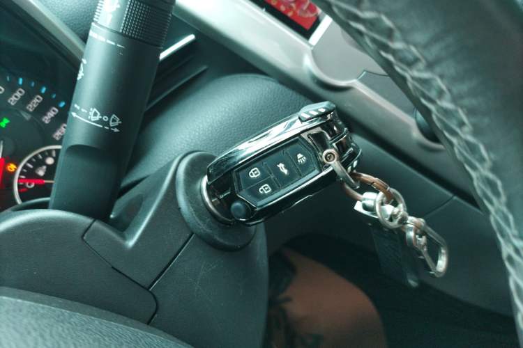 Used Chevrolet Malibu 2014 2.4L Automatic Luxury Edition Vehicle Key